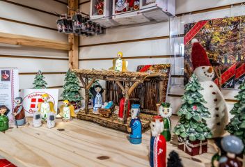 Heritage Market merchandise display showing Heritage Market Christmas Display.