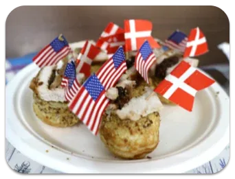 Aebleskiver image showing Aebleskiver.